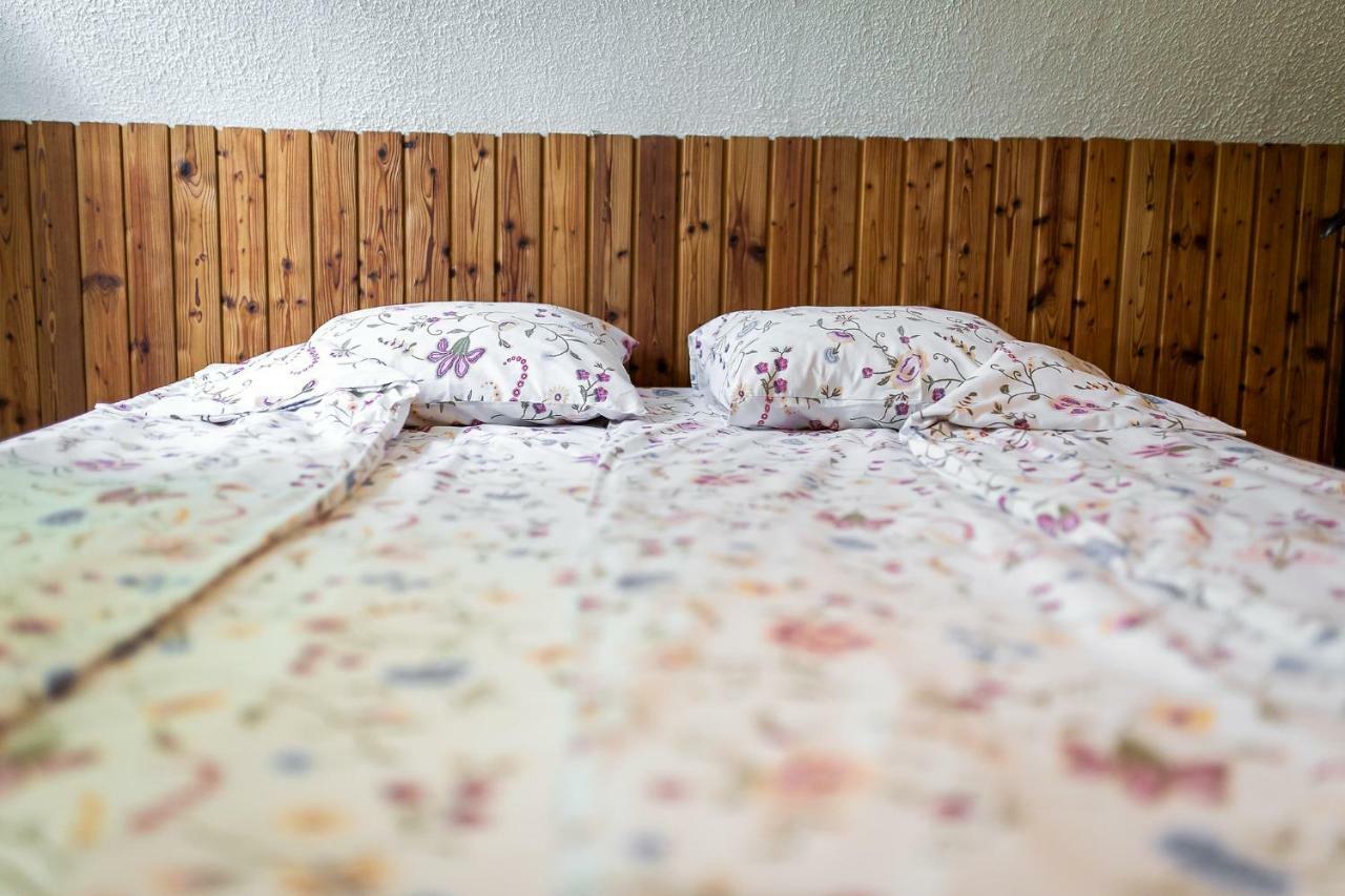 Erlendi Kodumajutus Villa Pärnu Exteriör bild