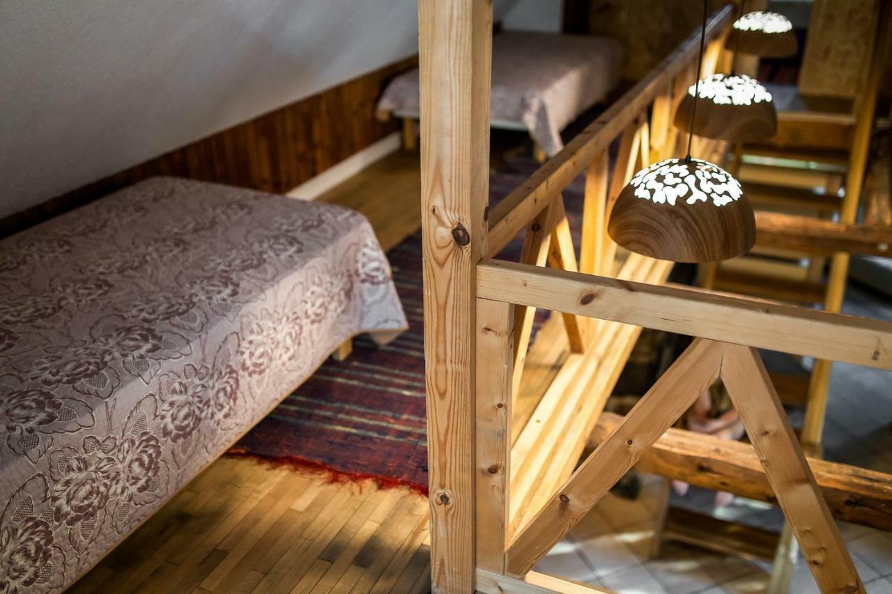 Erlendi Kodumajutus Villa Pärnu Exteriör bild